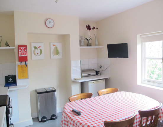 Gardener's Cottage - Communal Kitchen